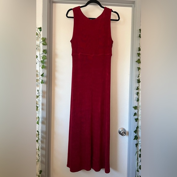 Rabbit rabbit rabbit designs women’s vintage maxi dress in vibrant red. Size 14 - Picture 4 of 11